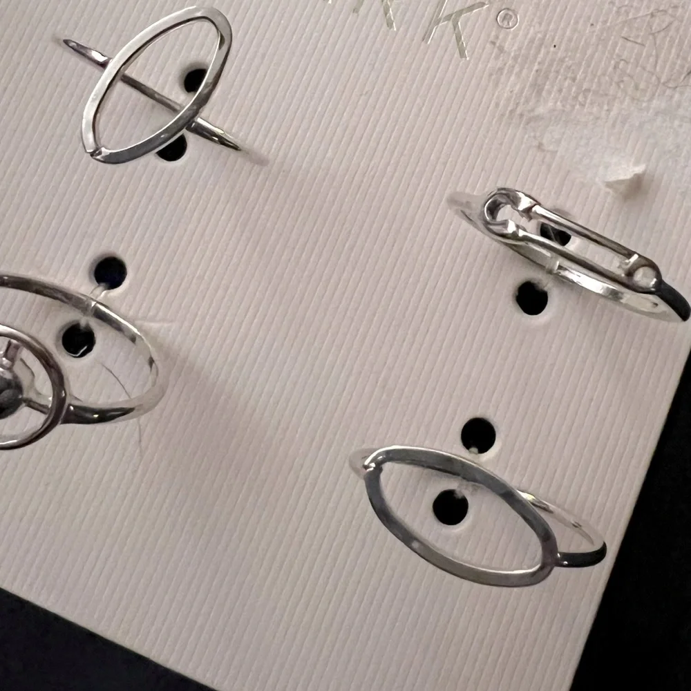 Silver ring set - Picture 3 of 4